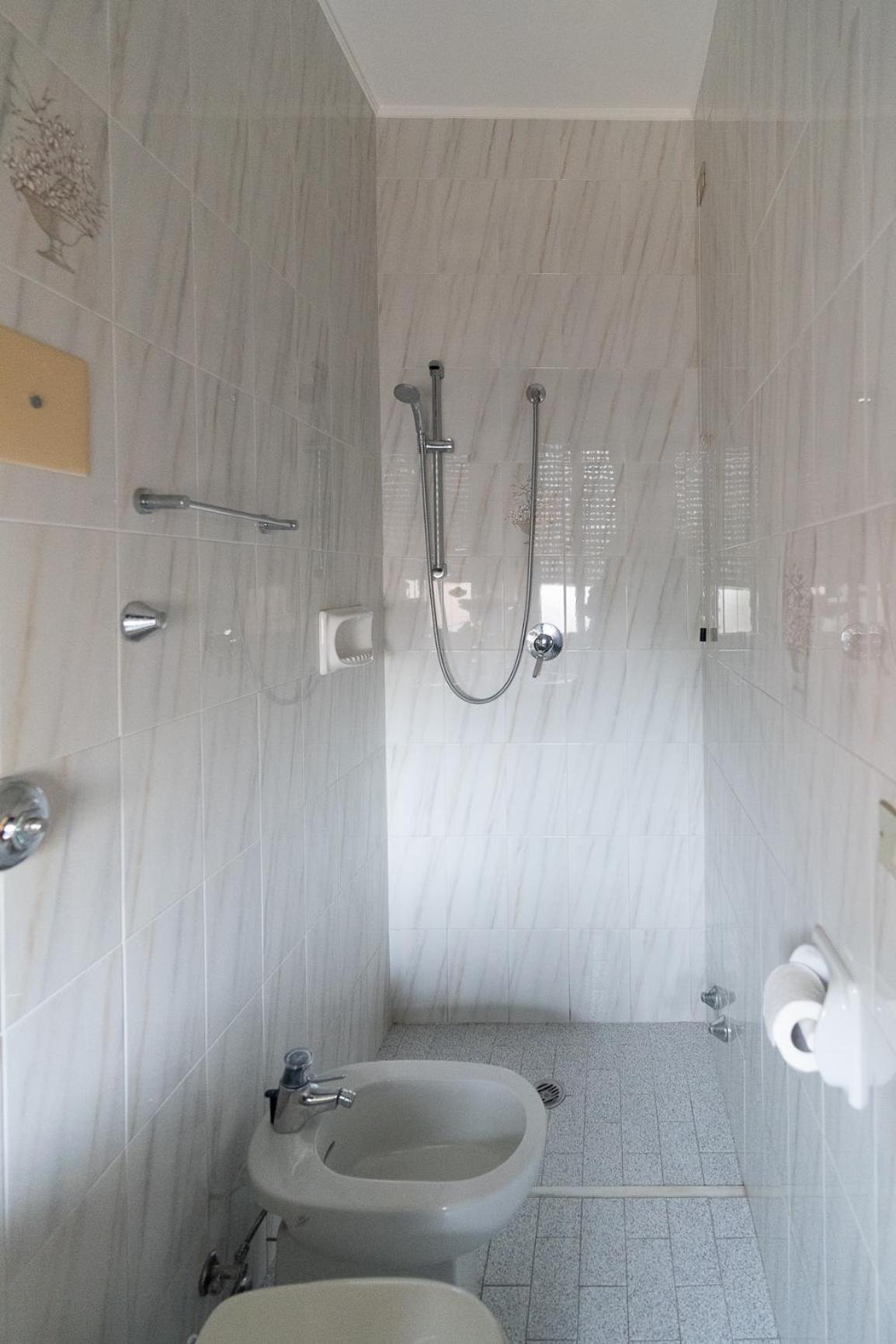 Easy Hotel Meryon Sottomarina Quarto foto